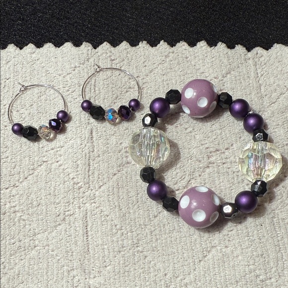 Elegant Purple and Pink Beaded Bracelet - Picture 3 of 6